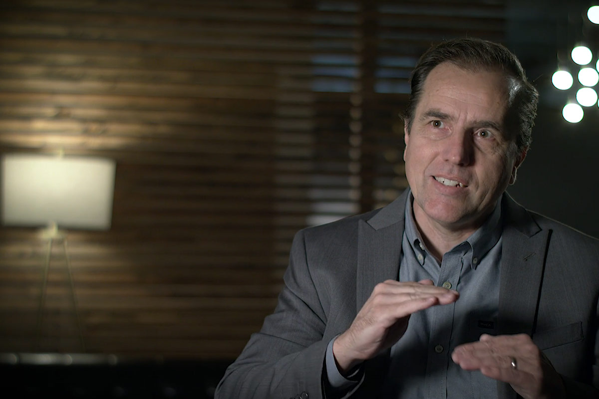 Get aligned on the same play.